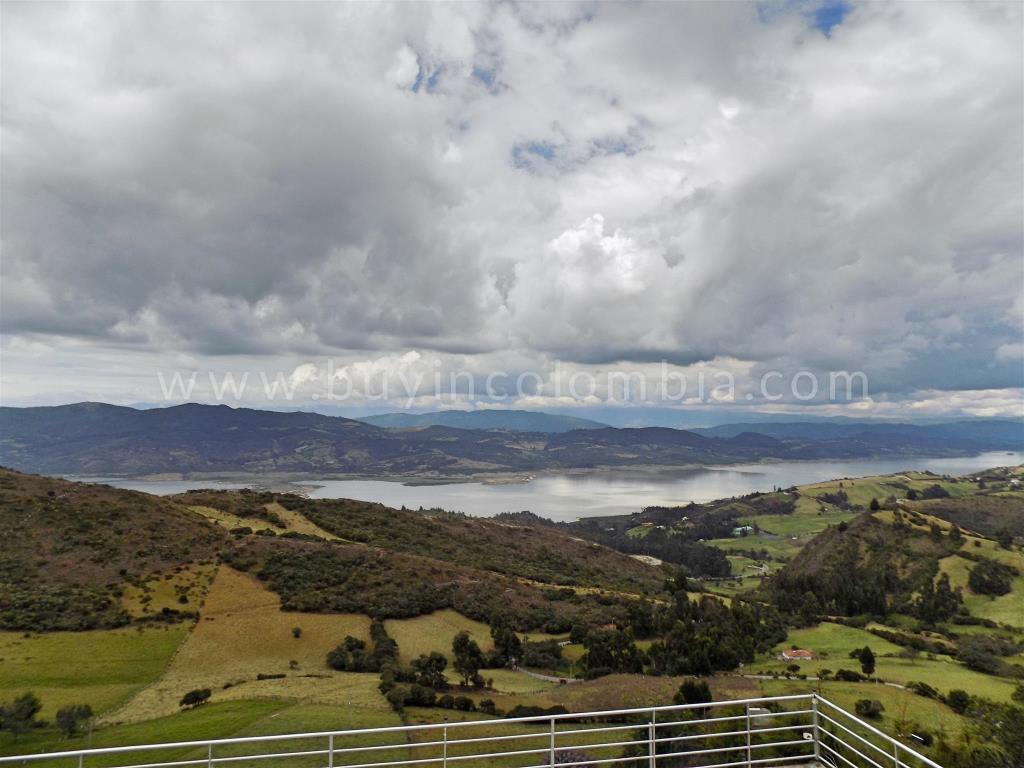 Houses for sale Guatavita - Buy in Colombia